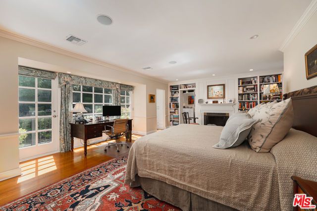 9300 Hazen Drive, Beverly Hills, CA 90210