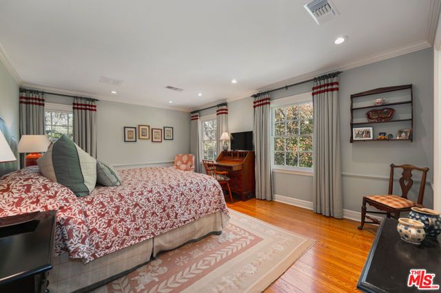 9300 Hazen Drive, Beverly Hills, CA 90210