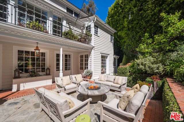 9300 Hazen Drive, Beverly Hills, CA 90210