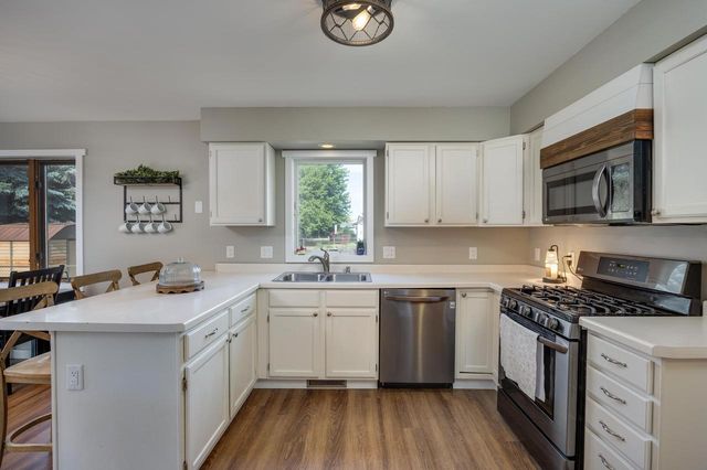 335 Belle Avenue, Belleville, WI 53508