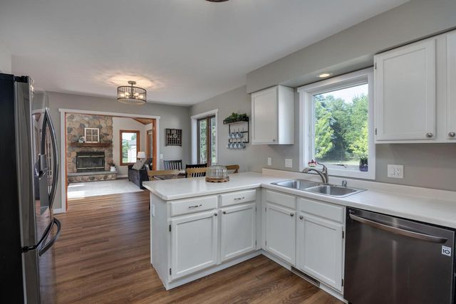 335 Belle Avenue, Belleville, WI 53508