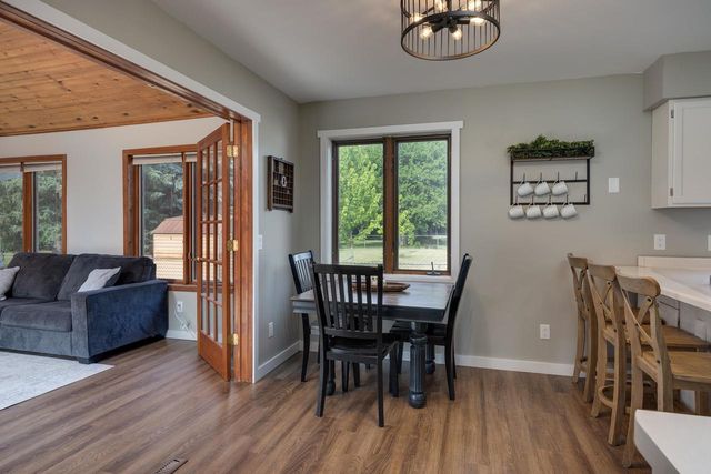 335 Belle Avenue, Belleville, WI 53508