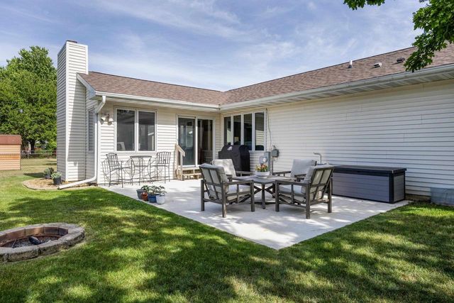 335 Belle Avenue, Belleville, WI 53508