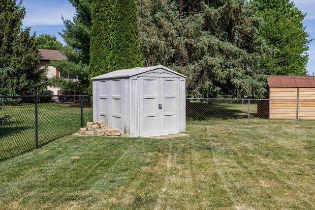 335 Belle Avenue, Belleville, WI 53508