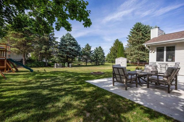 335 Belle Avenue, Belleville, WI 53508