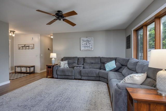 335 Belle Avenue, Belleville, WI 53508