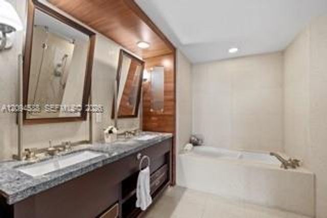 6799 Collins Avenue 606, Miami Beach, FL 33141