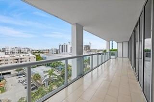 6799 Collins Avenue 606, Miami Beach, FL 33141