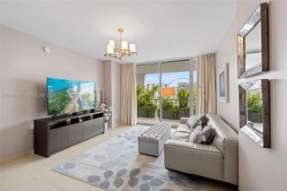 6799 Collins Avenue 606, Miami Beach, FL 33141