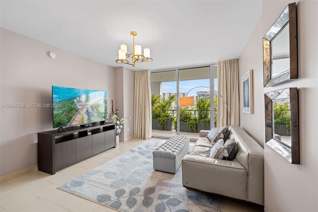 6799 Collins Avenue 606, Miami Beach, FL 33141