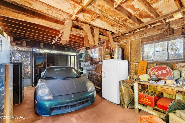 623 S Highland Avenue, Tucson, AZ 85719