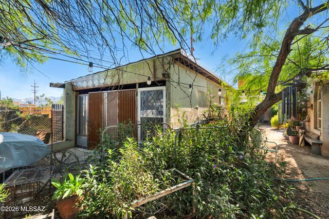 623 S Highland Avenue, Tucson, AZ 85719