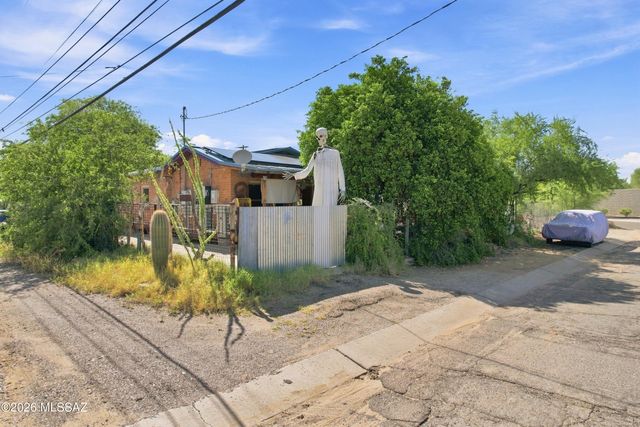 623 S Highland Avenue, Tucson, AZ 85719