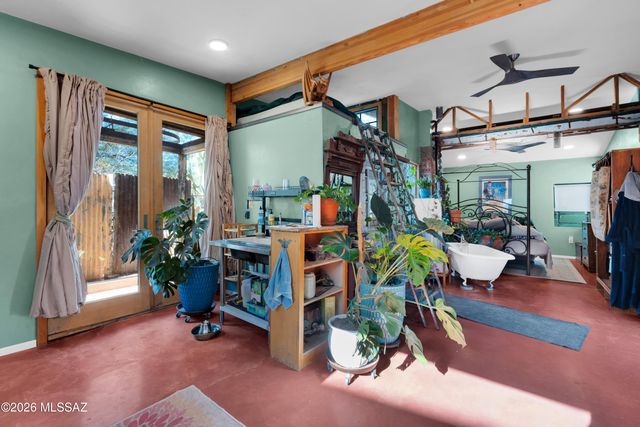 623 S Highland Avenue, Tucson, AZ 85719