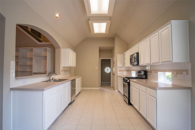 3710 Heritage Colony Drive, Missouri City, TX 77459