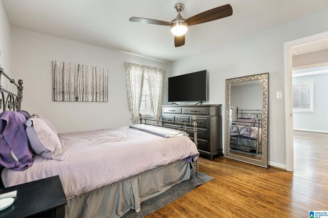 1322 CRESTHILL ROAD, Birmingham, AL 35213