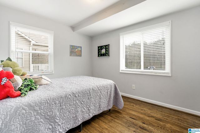 1322 CRESTHILL ROAD, Birmingham, AL 35213