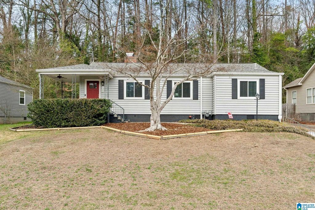 1322 CRESTHILL ROAD, Birmingham, AL 35213