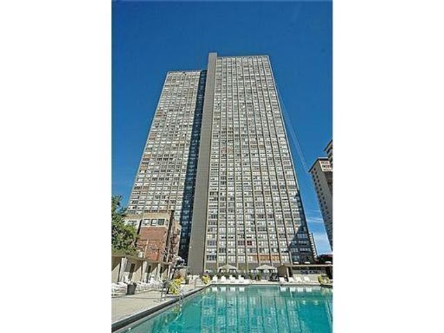 655 W Irving Park Road 1609, Chicago, IL 60613