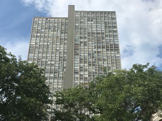 655 W Irving Park Road 1609, Chicago, IL 60613