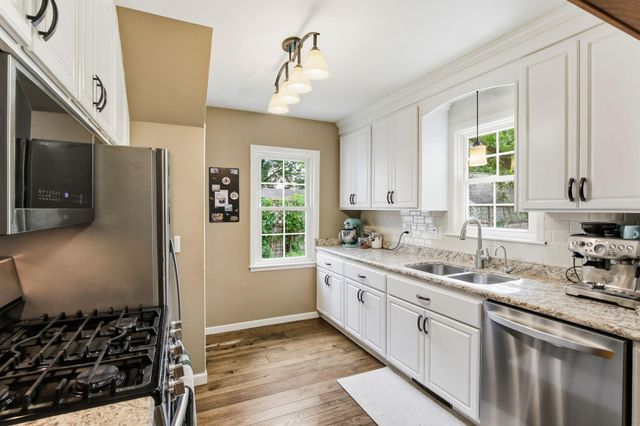 4539 Quail Avenue N, Robbinsdale, MN 55422