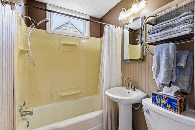 4539 Quail Avenue N, Robbinsdale, MN 55422
