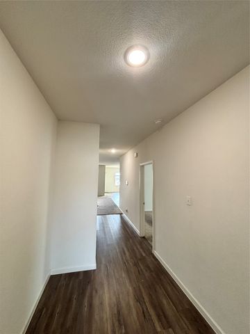 320 Frio River Road, Glenn Heights, TX 75154