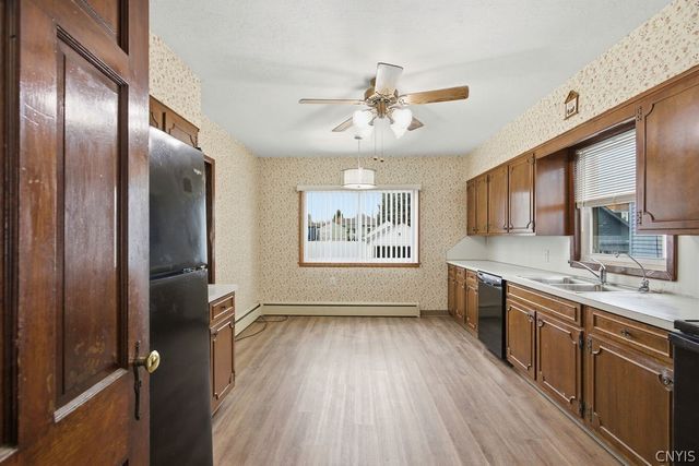 165 Kenwood Avenue, Syracuse, NY 13208