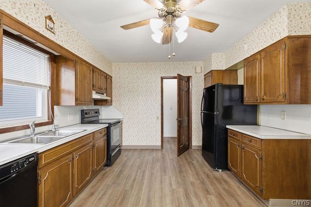 165 Kenwood Avenue, Syracuse, NY 13208