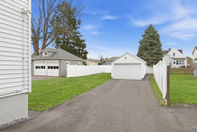 165 Kenwood Avenue, Syracuse, NY 13208