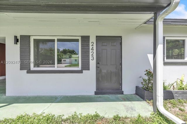 2423 Jeffcott Street 2423, Fort Myers, FL 33901