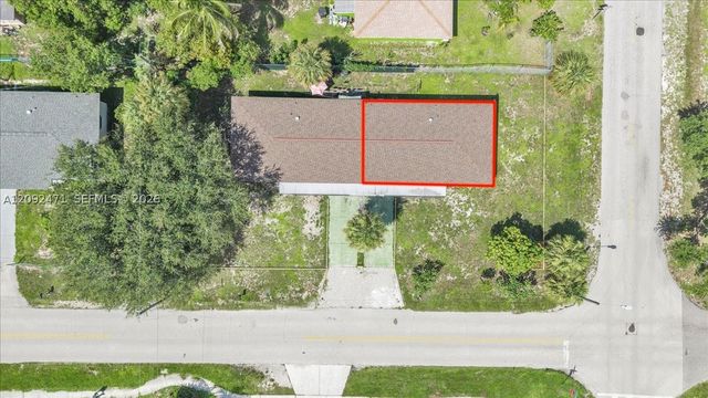 2423 Jeffcott Street 2423, Fort Myers, FL 33901
