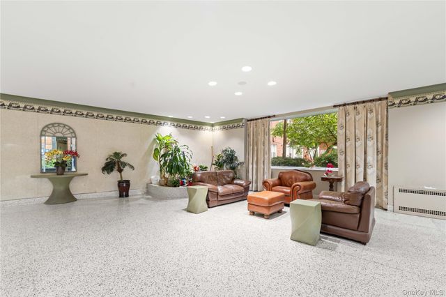42-65 Kissena Boulevard 511, Flushing, NY 11355