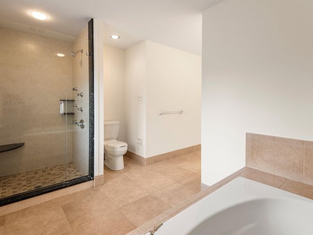 178 WINDGATE DR, Chester Springs, PA 19425