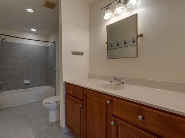 178 WINDGATE DR, Chester Springs, PA 19425