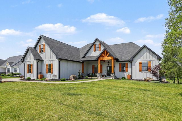 14160 C.B.MacDonald Way, Vicksburg, MI 49097