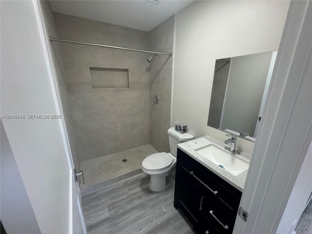205 NW 159th Street, Miami, FL 33169