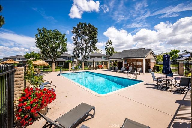 7837 Arbor Circle 96D, Huntington Beach, CA 92647