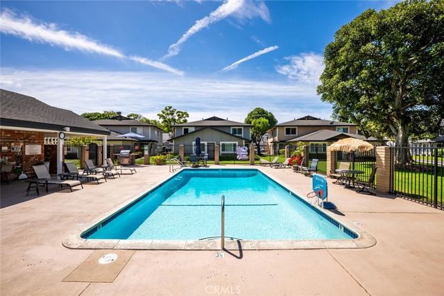7837 Arbor Circle 96D, Huntington Beach, CA 92647