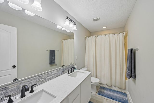16250 STANIS Court, Jacksonville, FL 32218
