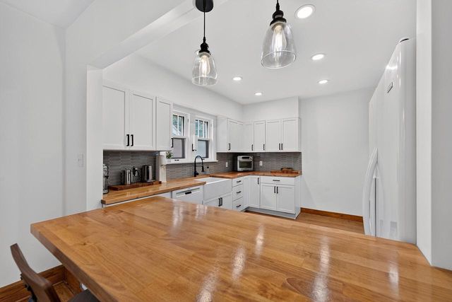 3316 Wright AVENUE, Racine, WI 53405