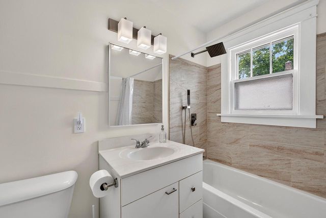 3316 Wright AVENUE, Racine, WI 53405