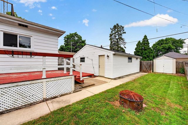 3316 Wright AVENUE, Racine, WI 53405