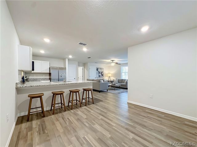 1399 W Cary Drive, Citrus Springs, FL 34434
