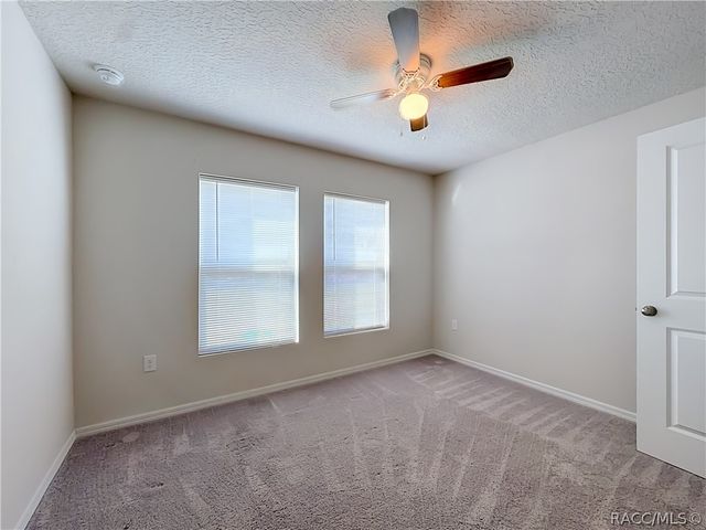 1399 W Cary Drive, Citrus Springs, FL 34434