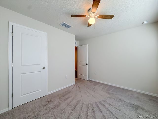 1399 W Cary Drive, Citrus Springs, FL 34434