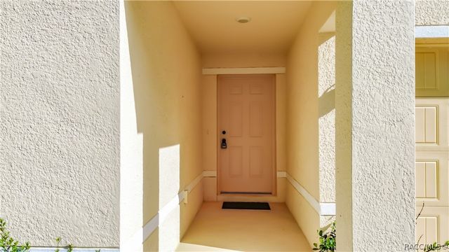 1399 W Cary Drive, Citrus Springs, FL 34434