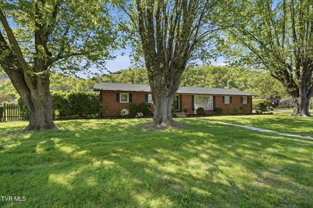 1200 Michigan Avenue, Elizabethton, TN 37643