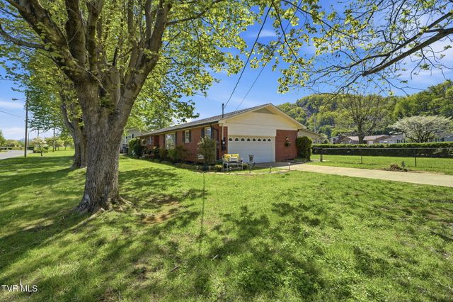 1200 Michigan Avenue, Elizabethton, TN 37643