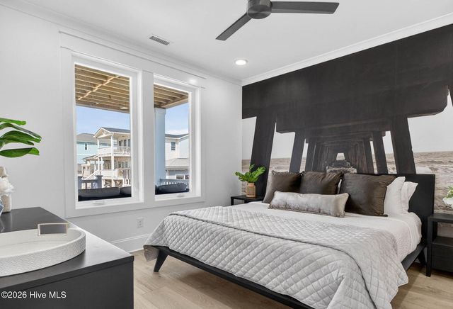 458 Ocean Boulevard W, Supply, NC 28462